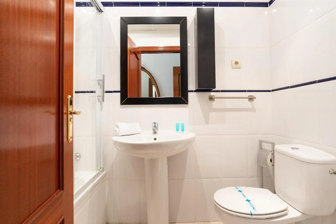 Urbe10 Marin Garcia 2 Bedrooms Apartment Málaga 0*,